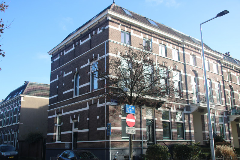 Apeldoornseweg/Nijhofstraat te Arnhem